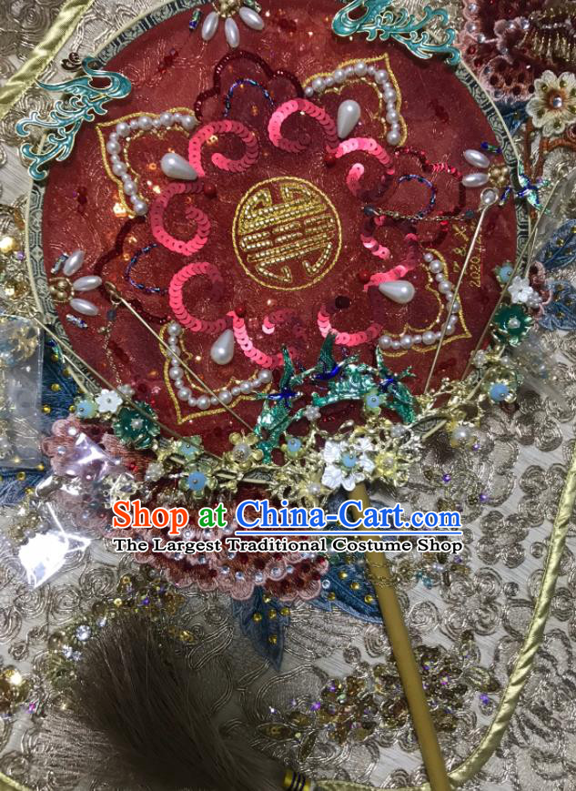 China Handmade Bride Red Silk Palace Fan Traditional Hanfu Dance Circular Fans Wedding Embroidered Pearls Fan