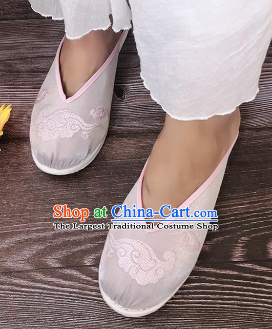Chinese Woman Slippers National Shoes Handmade Embroidery Cloud Argent Satin Shoes