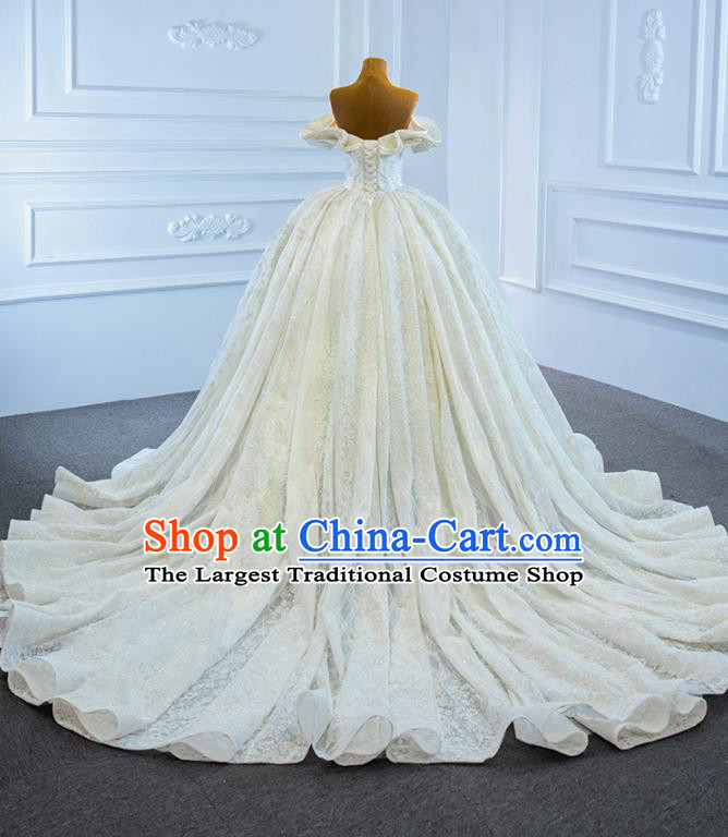 Custom Luxury Embroidery Pearls Wedding Dress Compere Formal Garment Marriage Bride Beige Trailing Full Dress Catwalks Princess Costume Ceremony Vintage Clothing