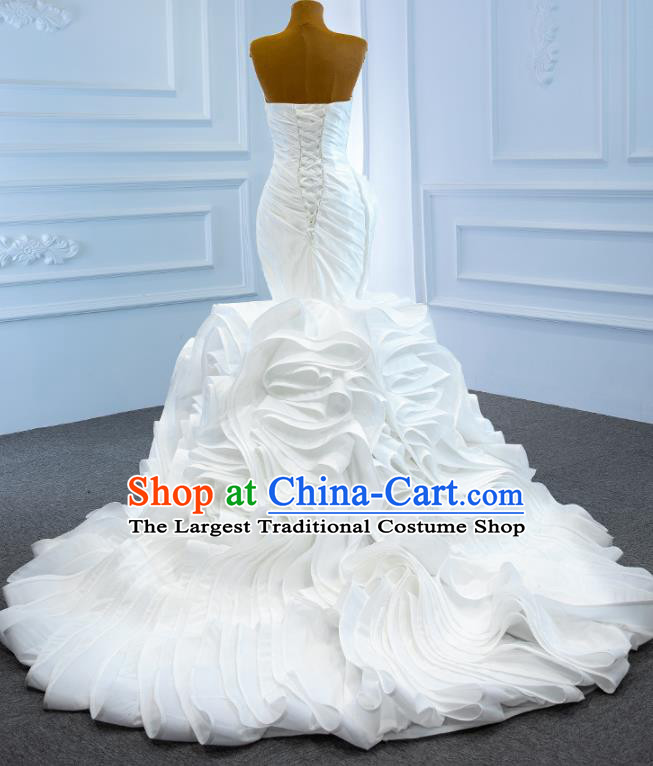 Custom Catwalks Princess Costume Ceremony Compere Clothing Luxury White Satin Wedding Dress Vintage Formal Garment Bride Flowers Fishtail Full Dress