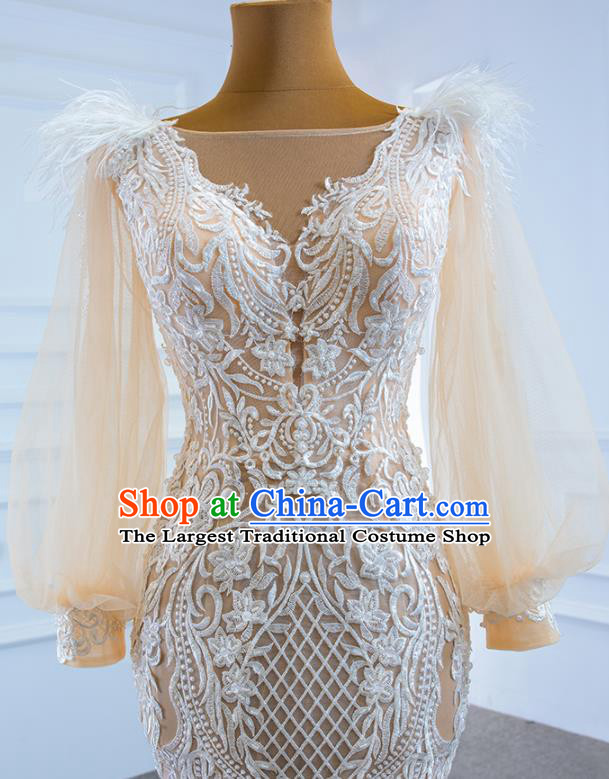 Custom Luxury Trailing Formal Garment Embroidery Lace Full Dress Catwalks Princess Costume Ceremony Bride Clothing Vintage Champagne Wedding Dress