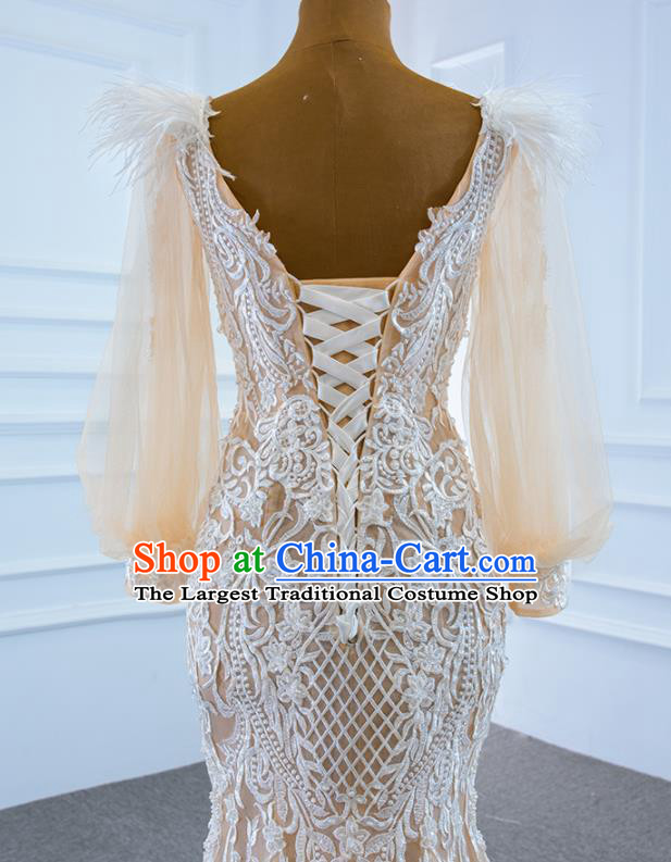 Custom Luxury Trailing Formal Garment Embroidery Lace Full Dress Catwalks Princess Costume Ceremony Bride Clothing Vintage Champagne Wedding Dress