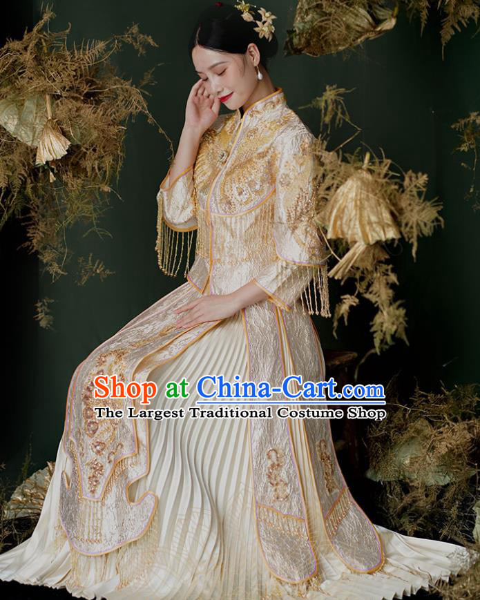 China Traditional Xiuhe Suits Embroidery Bottom Drawer Clothing Wedding Garment Costumes Bride Champagne Dress Outfits