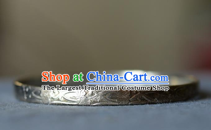 China Vintage Silver Carving Bracelet Traditional Wristlet Accessories Handmade Bangle Jewelry