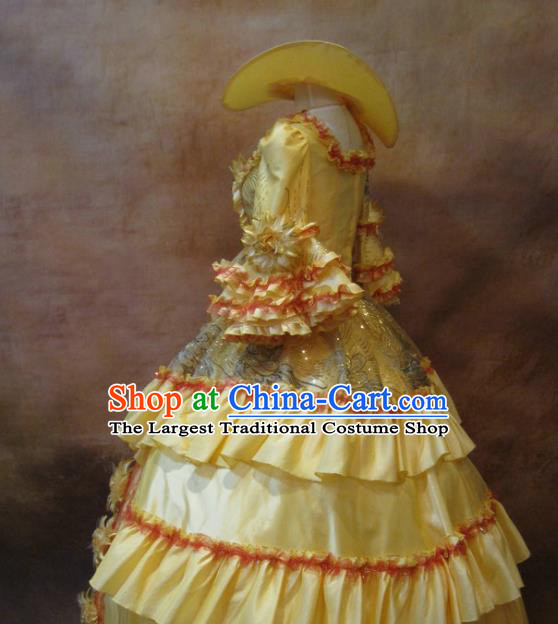 Top Western Renaissance Style Garment Costume Christmas Ballroom Dance Formal Attire European Drama Clothing England Queen Yellow Full Dress