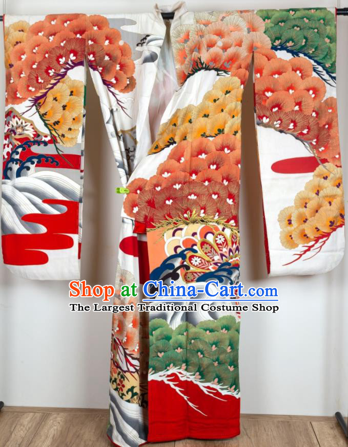 Japan Classical Cloud Pine Pattern Furisode Kimono Clothing Court Woman Garment Costume Traditional Empress Yukata Dress