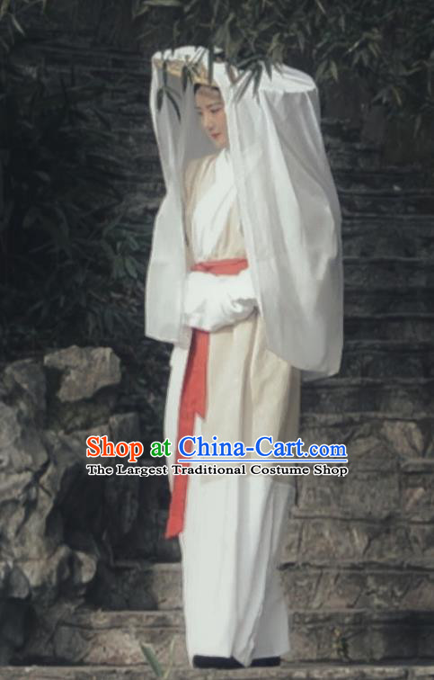 China Ancient Young Beauty Garment Costume Traditional Hanfu Curving Front Robe Han Dynasty Civilian Lady Historical Clothing