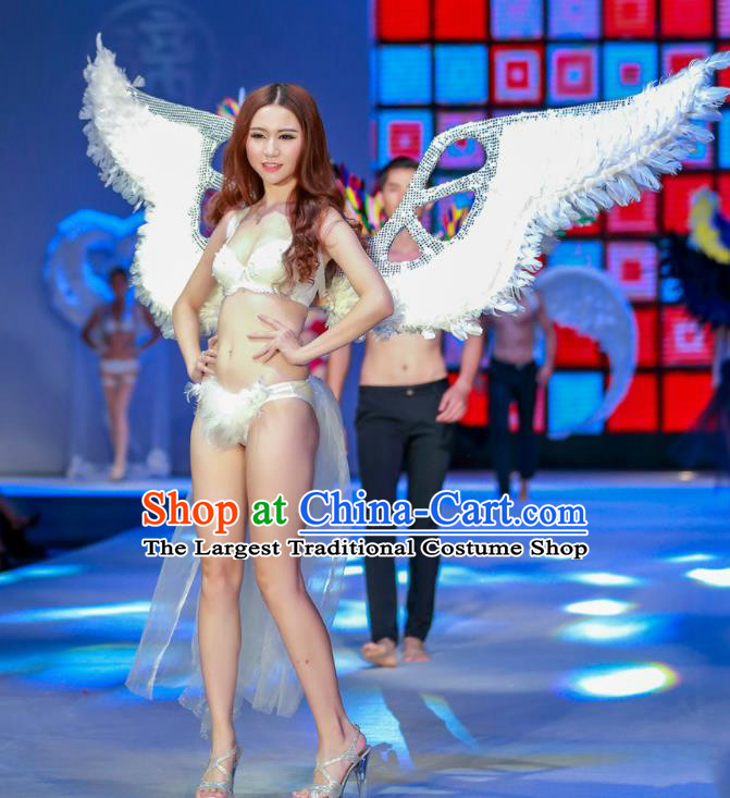 Custom Miami Show Accessories Christmas White Feathers Wings Halloween Cosplay Angel Decorations Stage Show Props Opening Dance Deluxe Wear