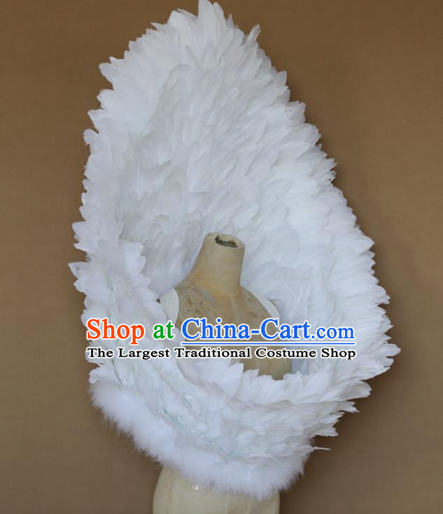 Custom Christmas Catwalks Props Opening Dance White Feather Wings Carnival Parade Accessories Miami Stage Show Wear