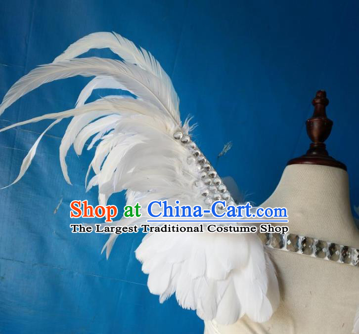 Top Miami Catwalks Cape Decorations Stage Show Props Brazilian Carnival Epaulet Cosplay White Feather Shoulder Accessories