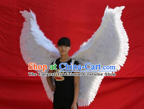 Top Brazil Parade Giant Decorations Miami Angel Props Stage Show White Feather Wings Catwalks Back Accessories