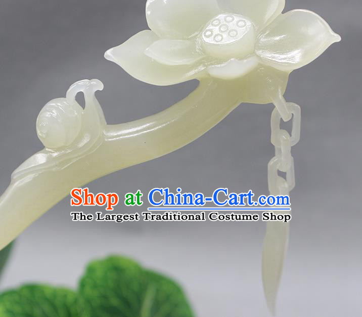 China Classical Hanfu Headpiece Handmade Jade Carving Lotus Hairpin Traditional Hair Accessories Ancient Empress Tassel Hair Stick