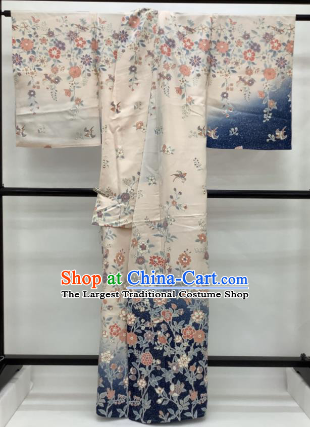 Japanese Noble Woman Beige Silk Yukata Dress Traditional Ceremony Clothing Classical Flowers Pattern Tsukesage Kimono Costume