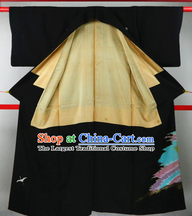 Japanese Traditional Court Garment Costume Elderly Woman Black Yukata Dress Classical Pine Cranes Pattern Kurotomesode Kimono Clothing