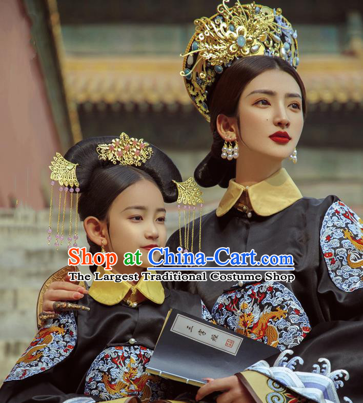 Chinese Qing Dynasty Palace Empress Dress Ancient Imperial Consort Garment Costumes Traditional Clothing and Hat