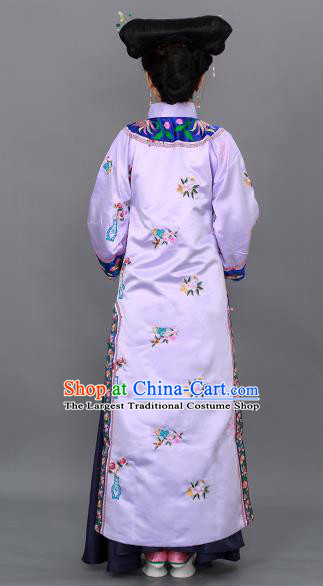Chinese Qing Dynasty Manchu Woman Costume Ancient Imperial Consort Clothing Court Empress White Dress