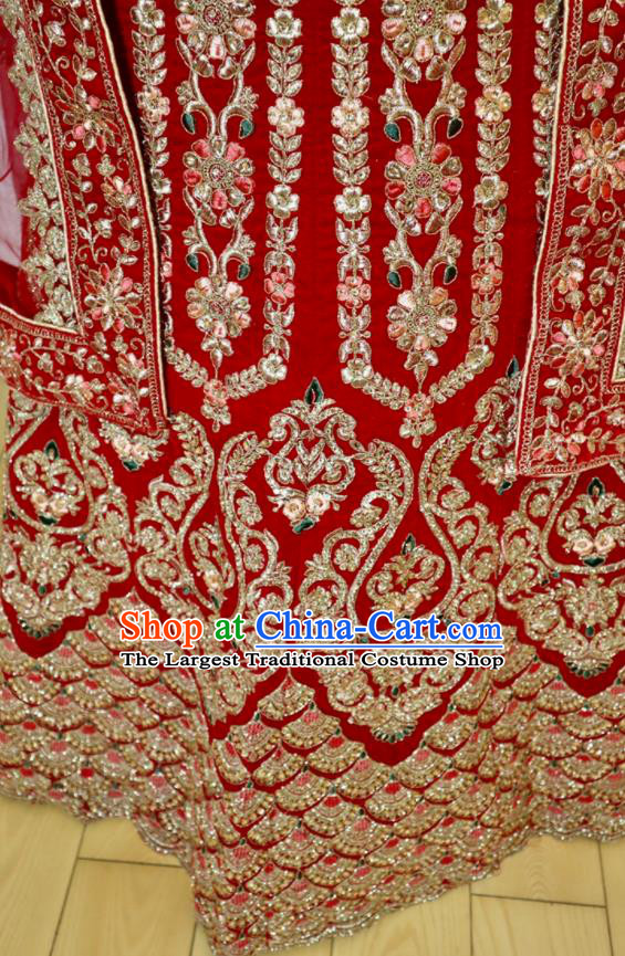India Traditional Wedding Dress Clothing Indian Bride Lengha Garment Top Embroidered Beads Red Outfit