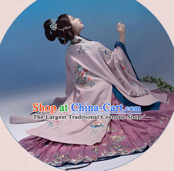 China Traditional Embroidered Hanfu Ming Dynasty Royal Princess Dresses Ancient Noble Lady Costumes Long Gown and Ma Mian Skirt