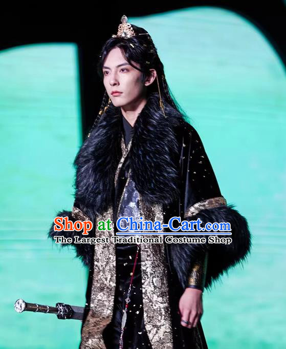 China Ming Dynasty Swordsman Black Clothing Traditional Winter Male Hanfu Ancient Young Hero Costumes