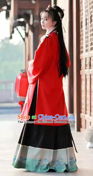 China Traditional Hanfu Red Long Gown and Black Mamian Skirt Ancient Noble Woman Costumes Ming Dynasty Historical Clothing