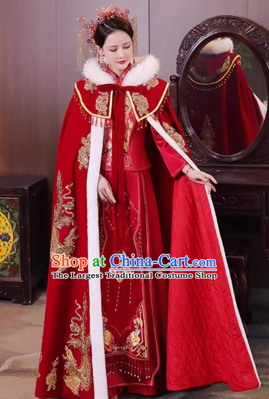 China Ancient Bride Costume Traditional Hanfu Wedding Clothing Embroidered Red Cloak