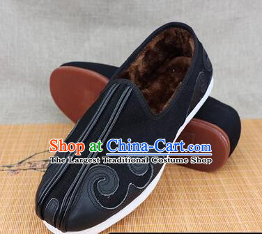 China Black Cloud Pattern Kung Fu Shoes Winter Insulated Shoes Old Beijing Cloth Shoes Handmade Male Shoes