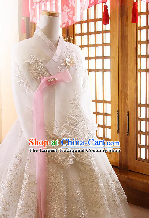 Korean Bride Celebration Costume Traditional Wedding Dress Embroidered Lace White Hanbok