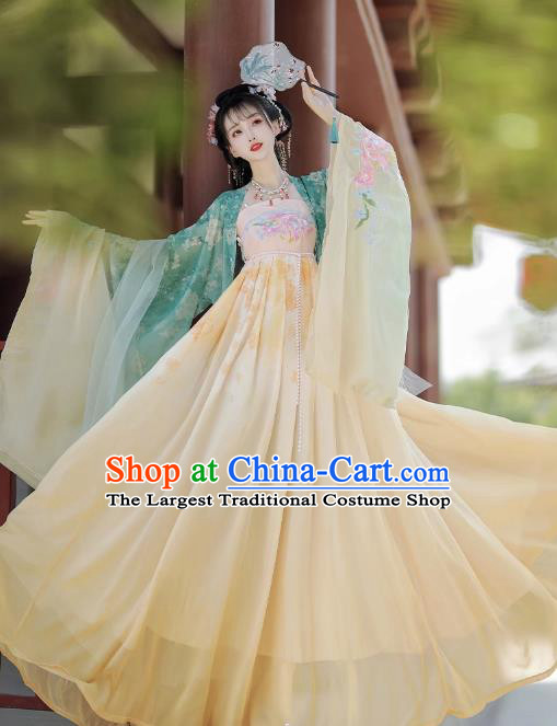 China Traditional Hanfu Hezi Dress Ancient Princess Light Green Costumes Tang Dynasty Young Woman Clothing