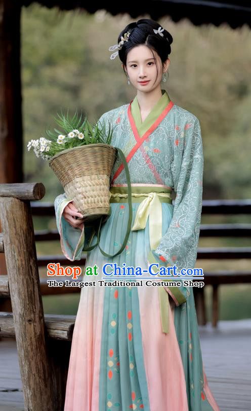 China Ancient Young Woman Green Dresses Jin Dynasty Female Clothing Traditional Hanfu Blouse and Skirt Complete Set