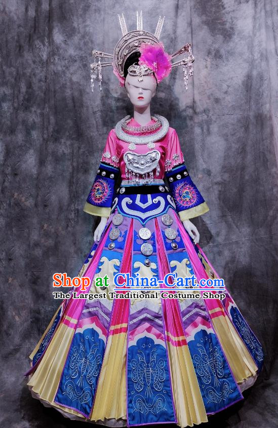 Miao Nationality Costumes Show Minority Costumes On March 3