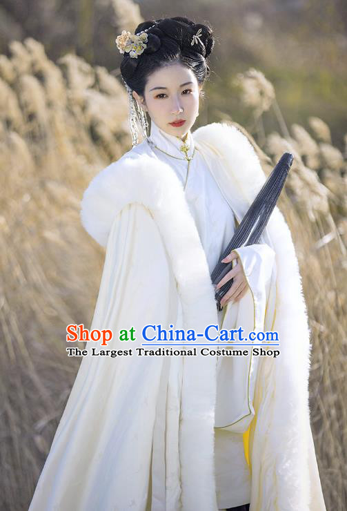 China Ming Dynasty Noble Lady Costume Ancient Empress White Cape Traditional Hanfu Hooded Cloak