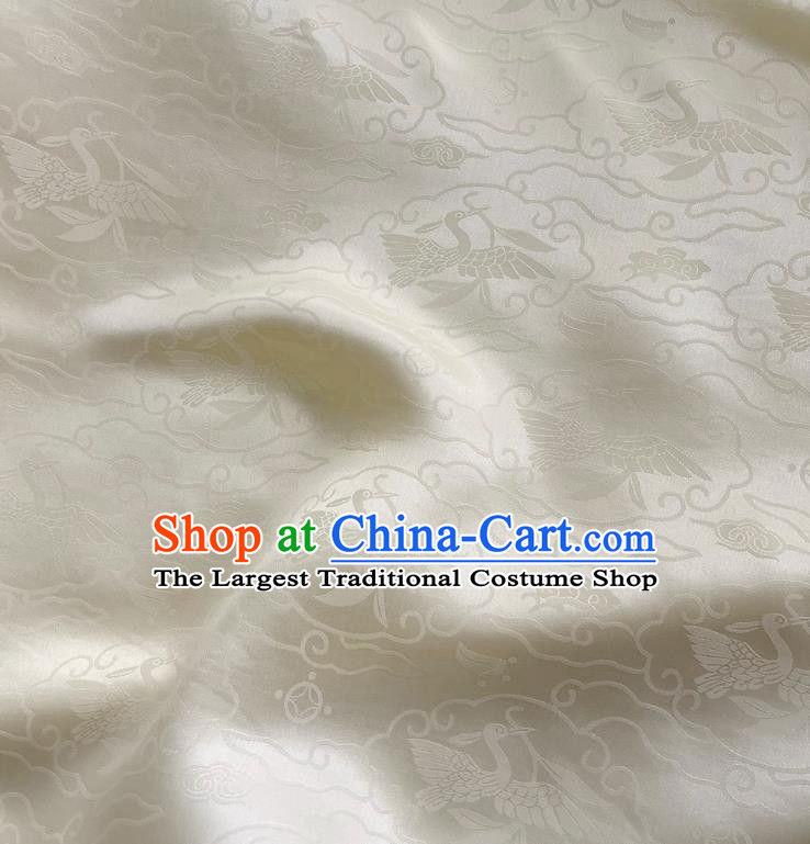 Creamy White China Traditional Design Mulberry Silk Jacquard Satin Fabric Classical Wild Goose Hold Reed Pattern Material Cheongsam Cloth