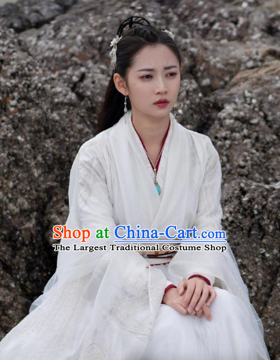Ancient Chinese Sword Saint Young Woman Costumes TV Drama Mirror A Tale of Twin Cities Kong Sang Princess Bai Ying White Dresses