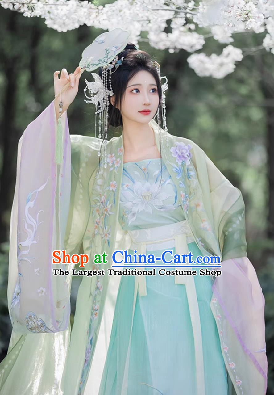 Chinese Song Dynasty Embroidered Epiphyllum Clothing Ancient China Princess Costume Traditional Hanfu Dress