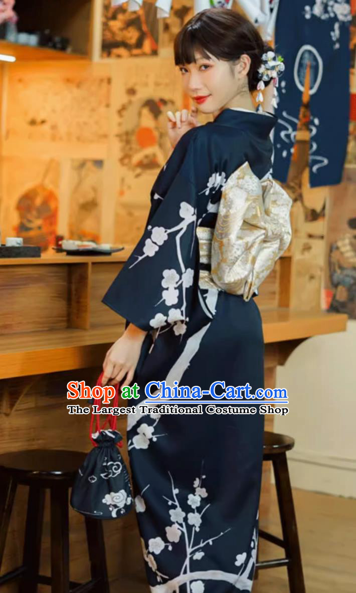 Traditional Version Of Kimono Formal Attire Japan Tavern Etiquette Dress