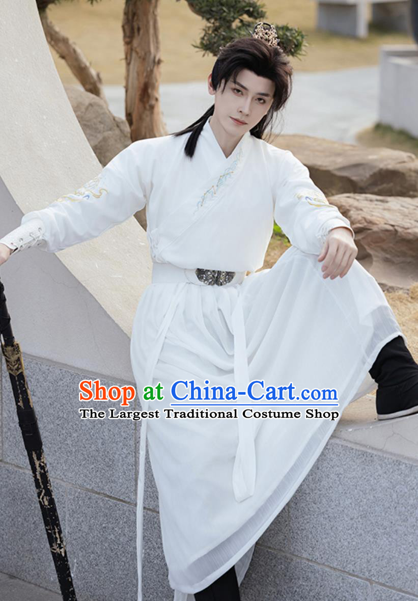 China Ancient Superhero White Embroidered Dress Traditional Ming Dynasty Swordsman Costumes Chinese Ancient Clothing