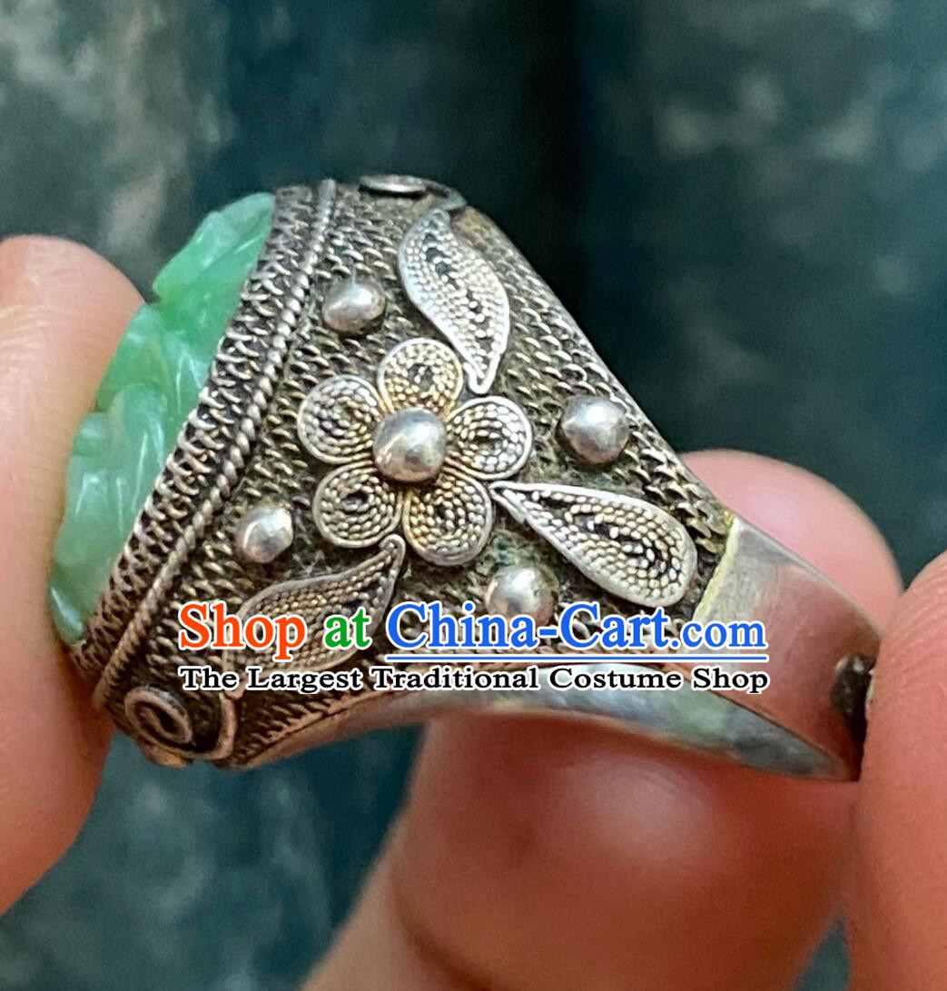 China Classic Jewelry Silver Finger Ring Ancient Chinese Qing Dynasty Jadeite Carving Plum Ring