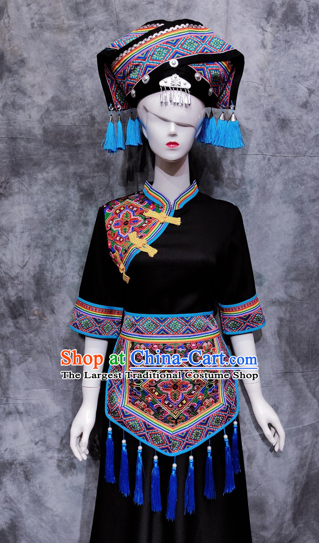 China Zhuang National Minority Woman Clothing Guizhou March rd Festival Black Outfit Traditional Chinese Ethnic Dance Costume