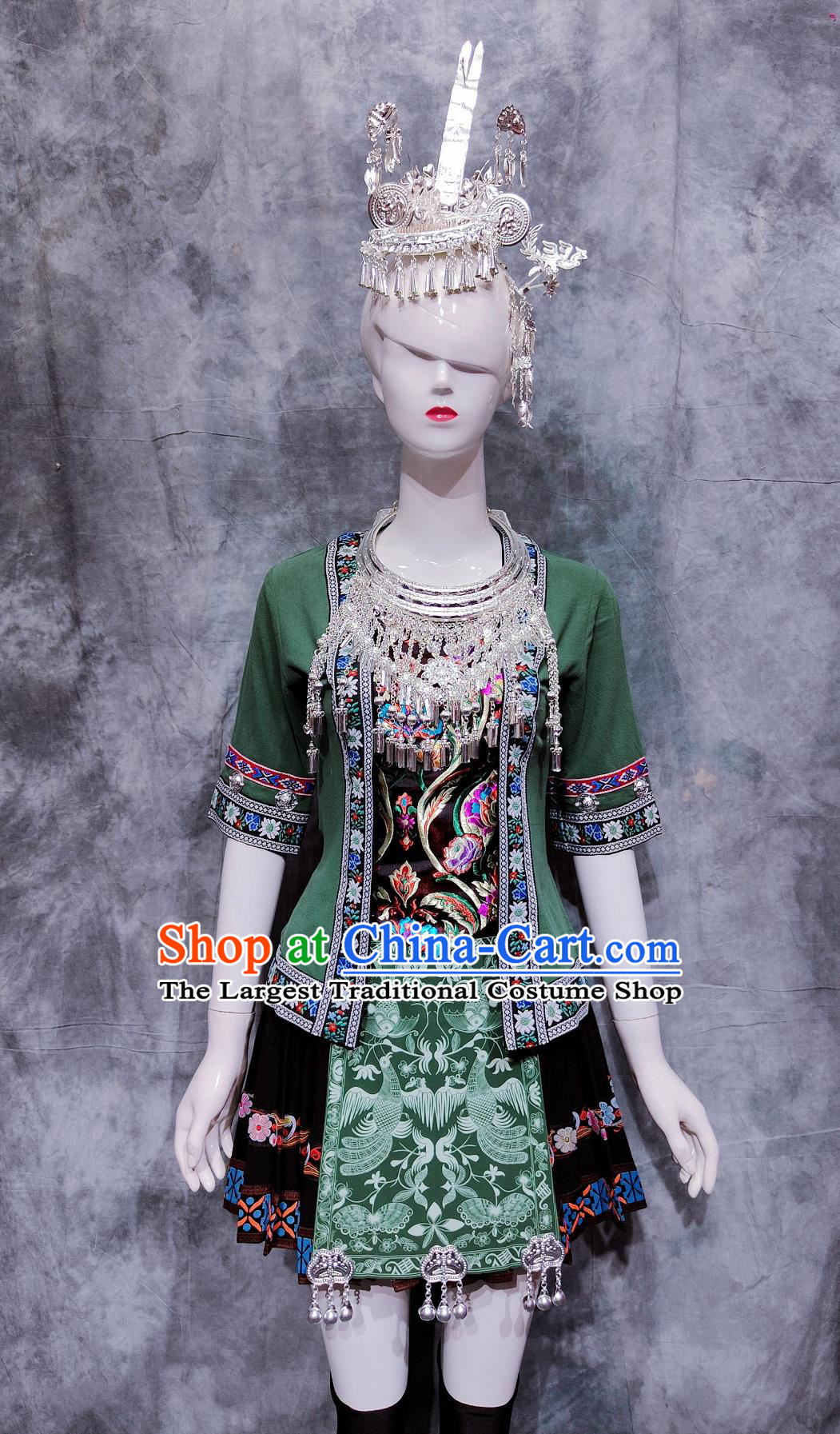 China Dong National Minority Woman Clothing Traditional Guizhou Festival Green Dress Chinese Ethnic Dance Costume