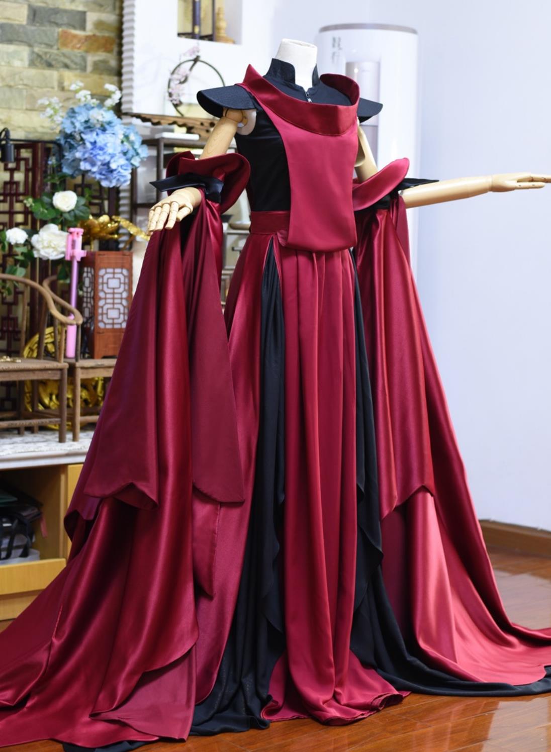 Jian Xia Qing Yuan 3 Xue He Du Jie Cosplay Costume Halloween Cos Queen Red Dress