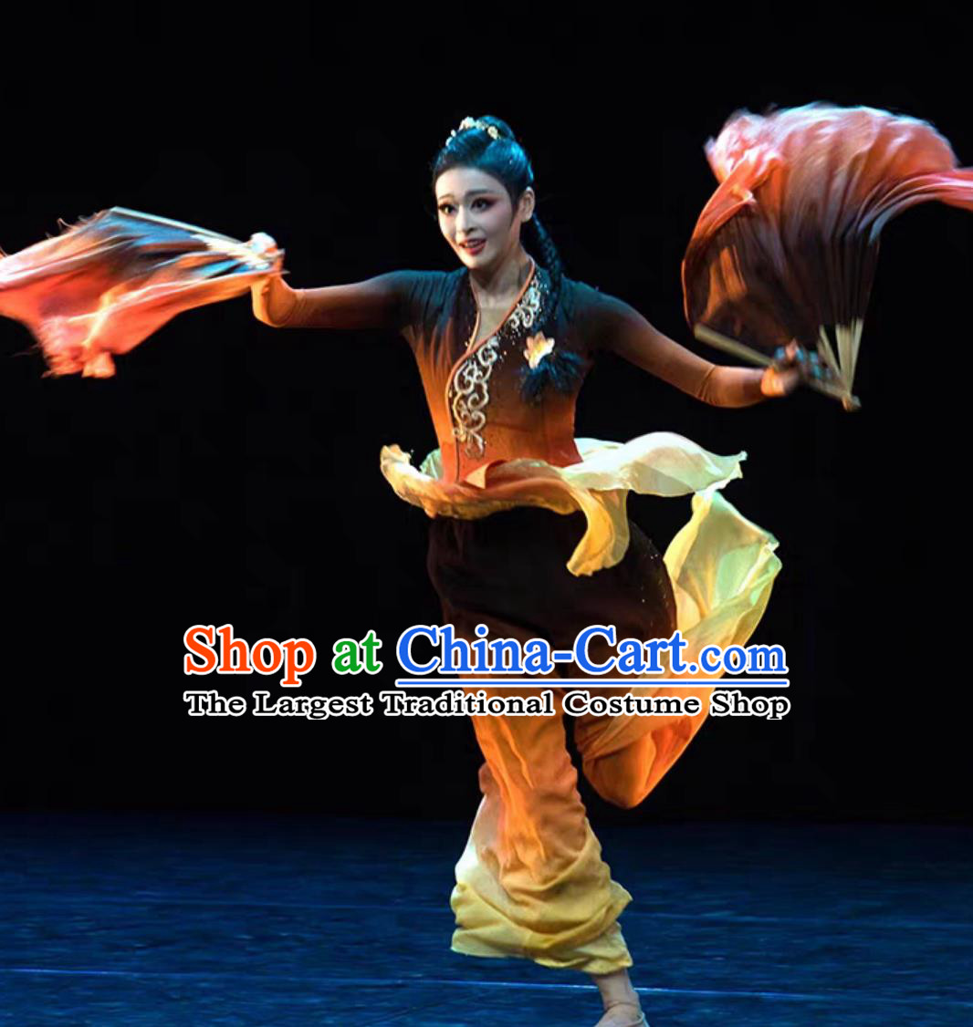Chinese Yangge Dance Outfit Classic Dance Costume Women Elegant Fan Dance Yangko Clothing