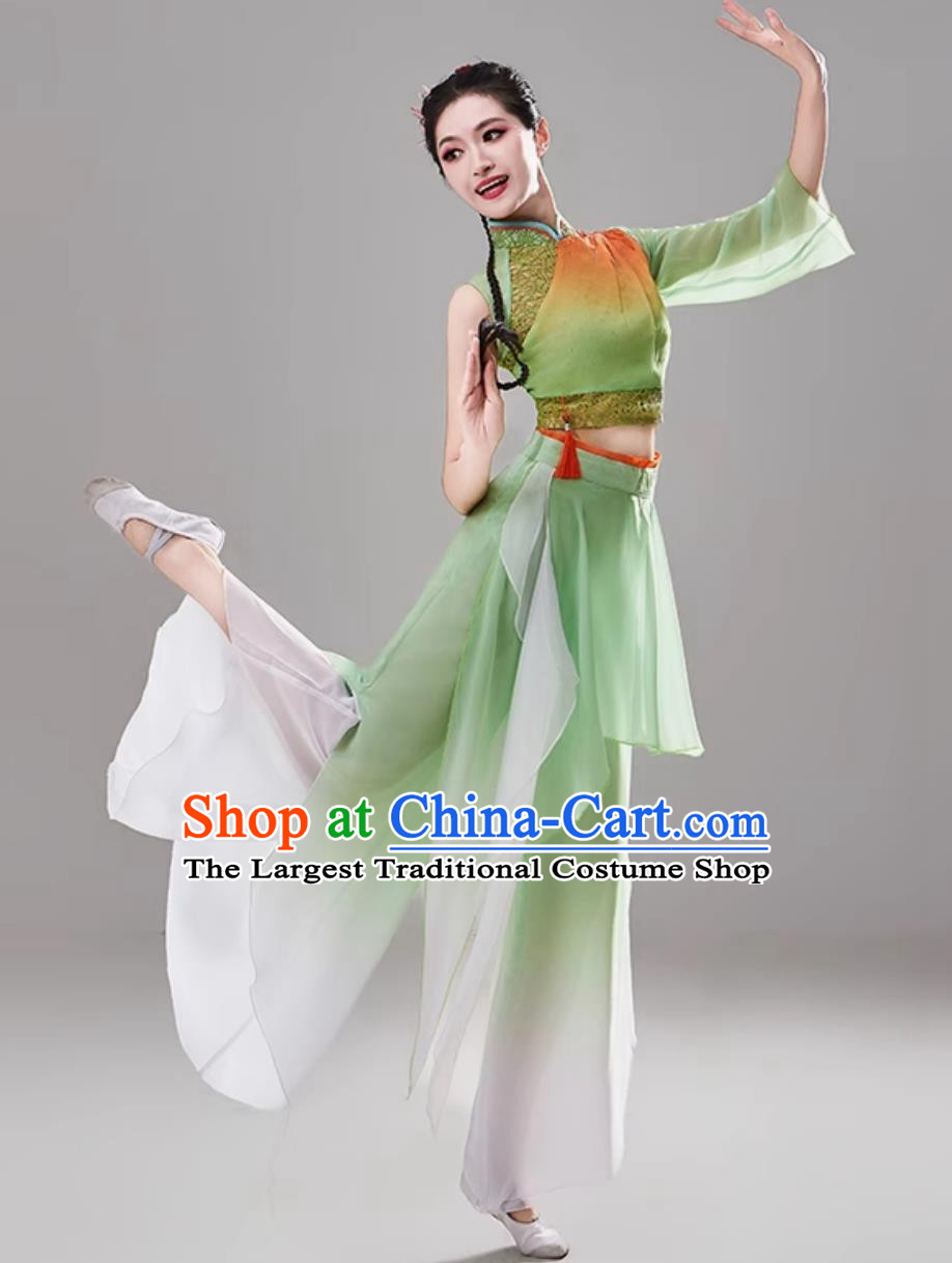 Women Group Bamboo Hat Dance Green Uniform Chinese Folk Dance Clothing Traditional Yangko Dance Costume