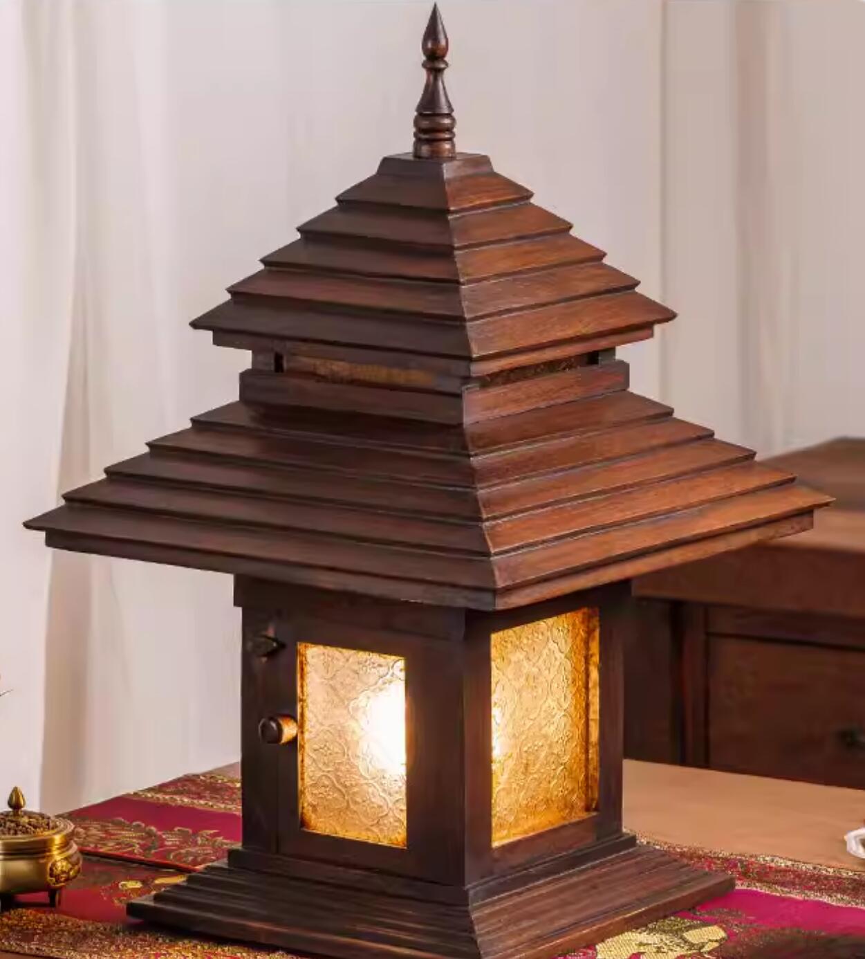 Thai Teak Wood Garden Light Outdoor Lamp Retro Villa Floor Lamp Southeast Asian Pillar Head Fence Bedside Table Lamp