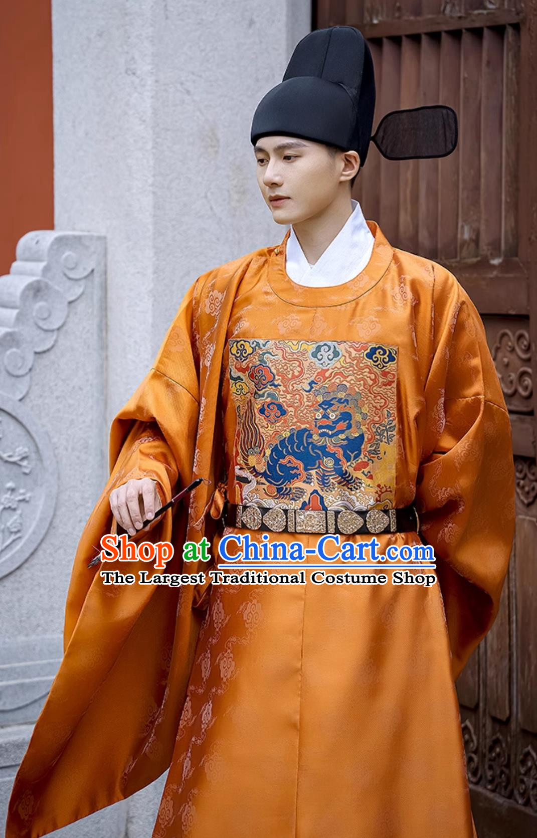 Ming Dynasty Hanfu Unisex Crane Pattern Official Robe Round Neck Gown Traditional Chinese Wedding Attire