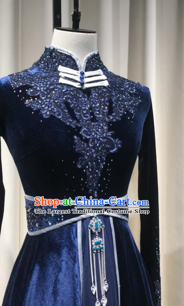 Chinese Ethnic Mongolian Group Dance Costume Song Enchantress Women Performance Outfit with Headdress