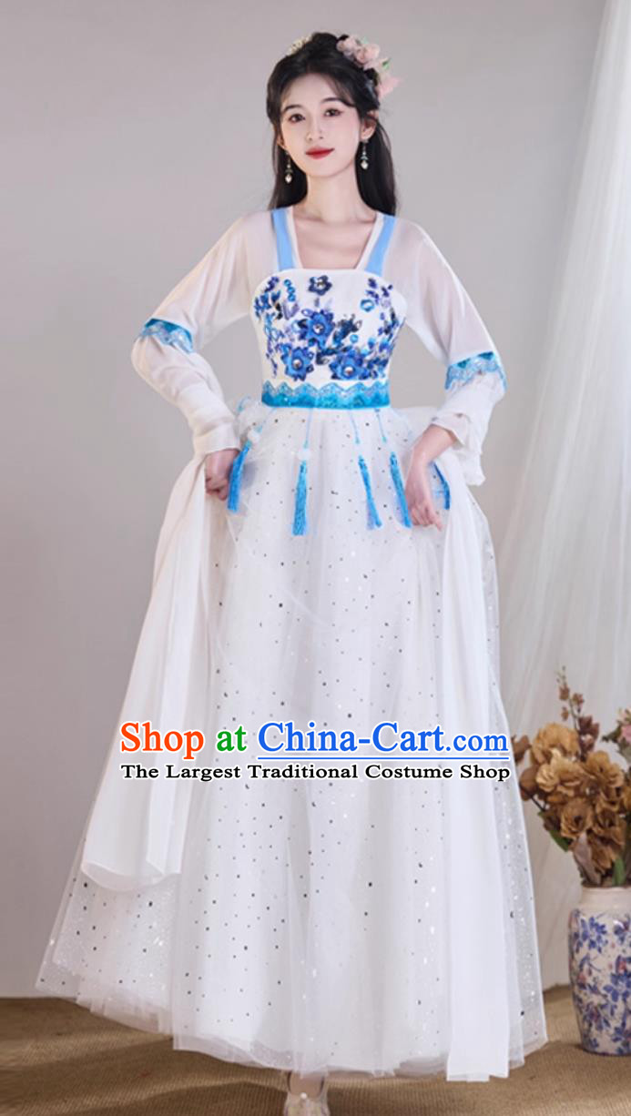 White Hanfu Dance Costume Classical Performance Clothing Women Elegant Chinese Fashion Modified Dress