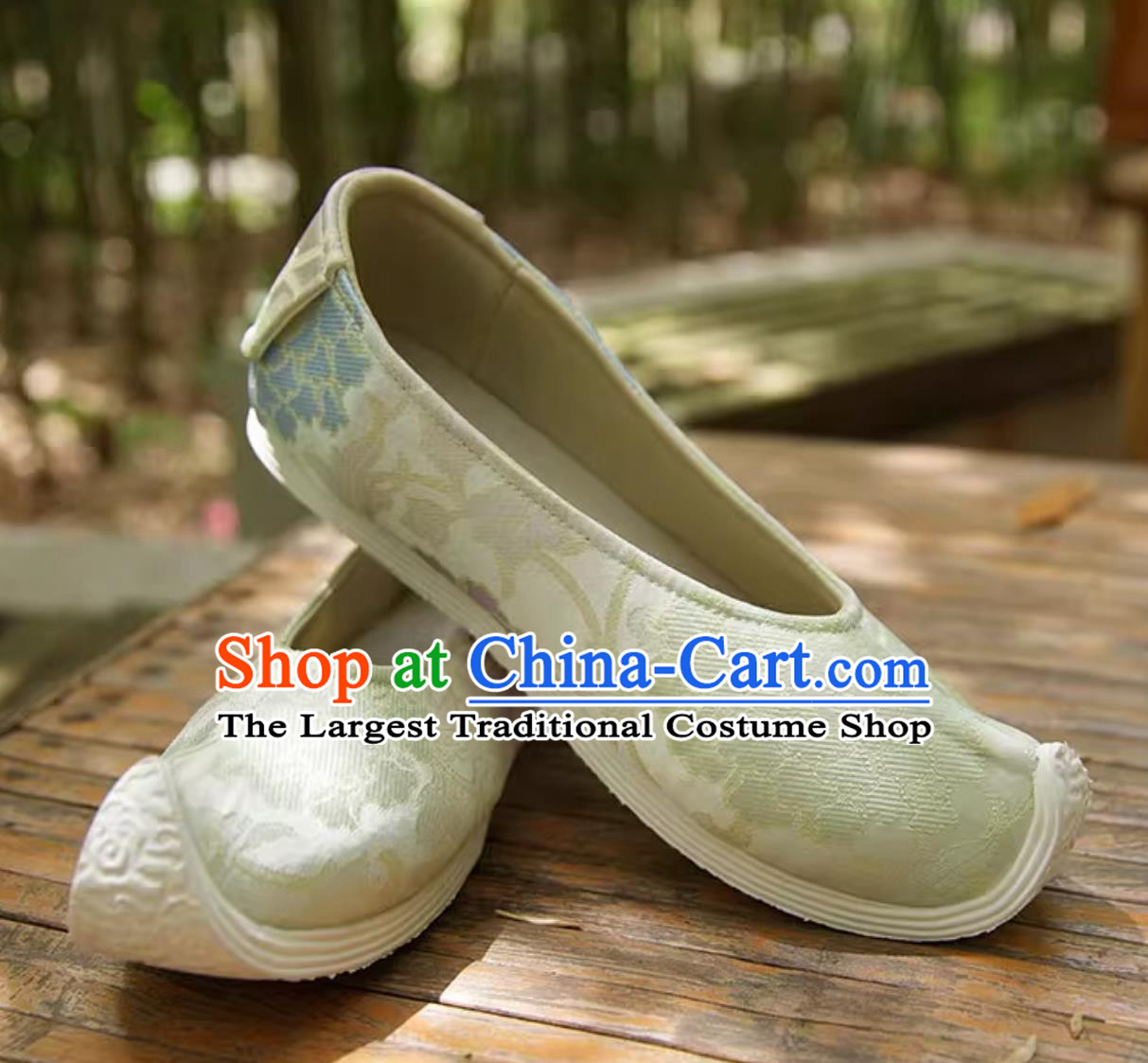 Chinese Light Green Shoes Ming Dynasty Hanfu Shoes Traditional Women Upward Curved Toe Bow Shoes