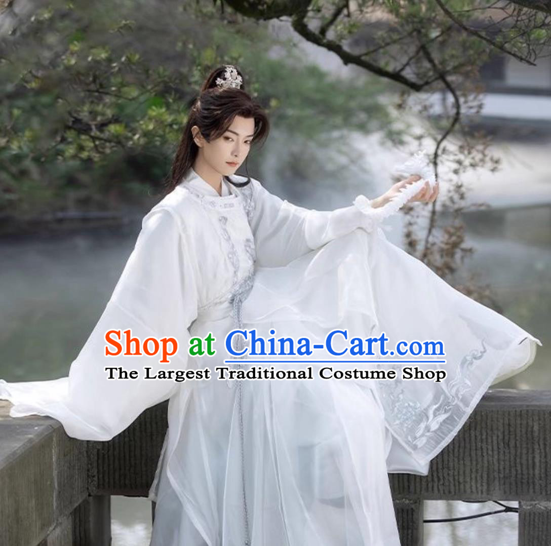 Tang Dynasty Hanfu Embroidered Round Collar Robe Ancient Chinese Swordsman White Outfit Traditional Costume