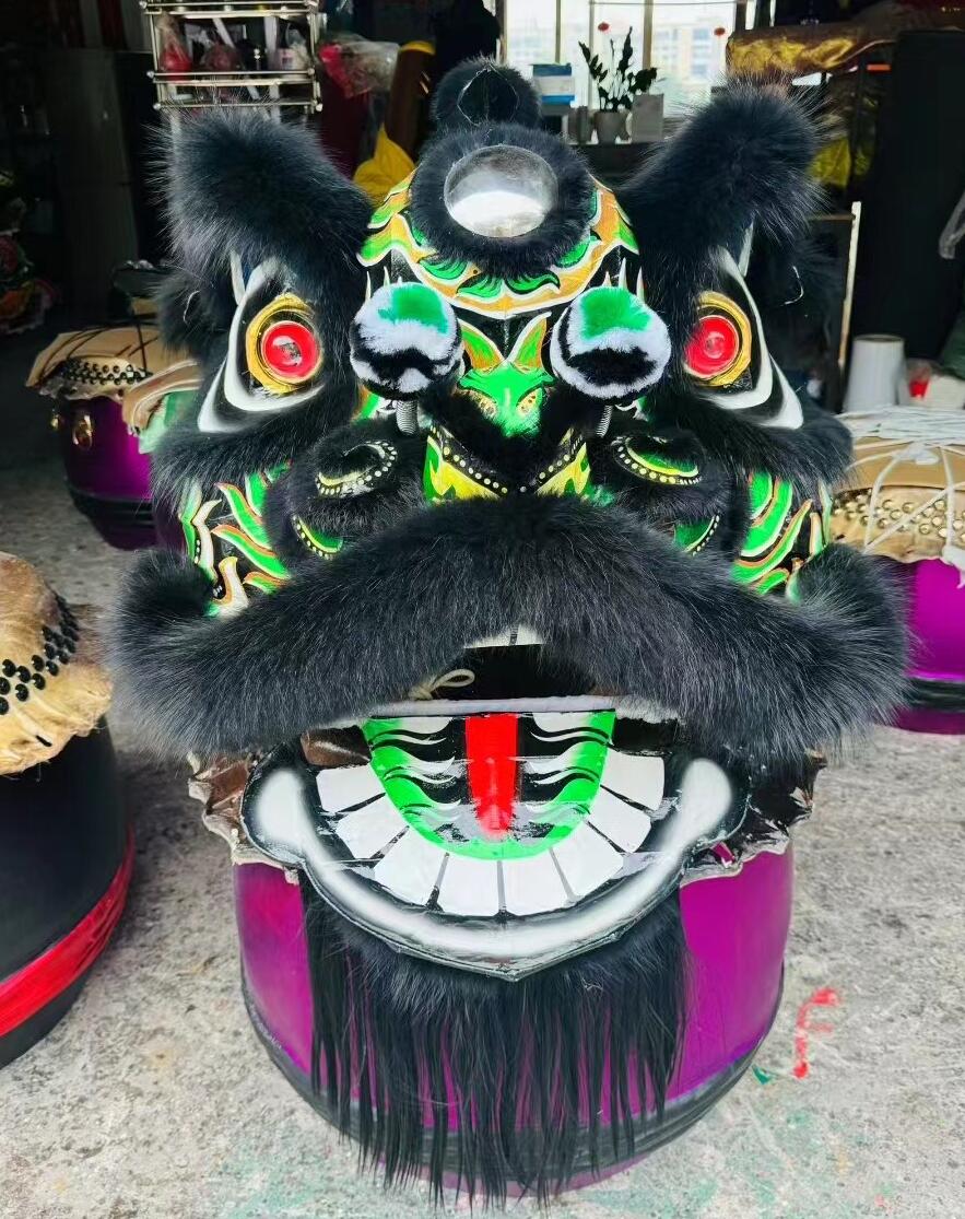 Black Wolf Fur Donghai Lion Dance Clothing Handmade Chinese Lion Dance Head and Costume Complete Set