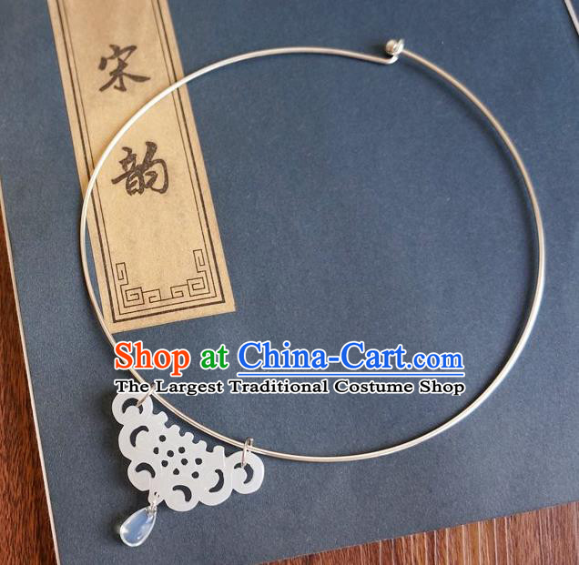 Chinese Traditional Hanfu Jewelry Accessories Ancient Ming Dynasty Princess White Jade Necklace for Women